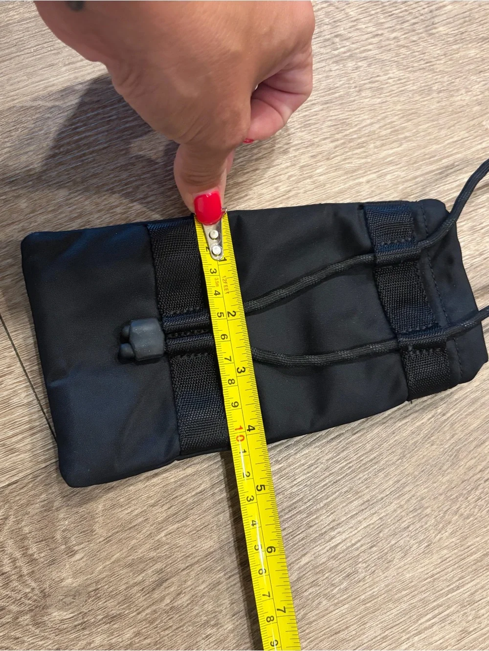 Lululemon Crossbody Black Water Bottle Holder
